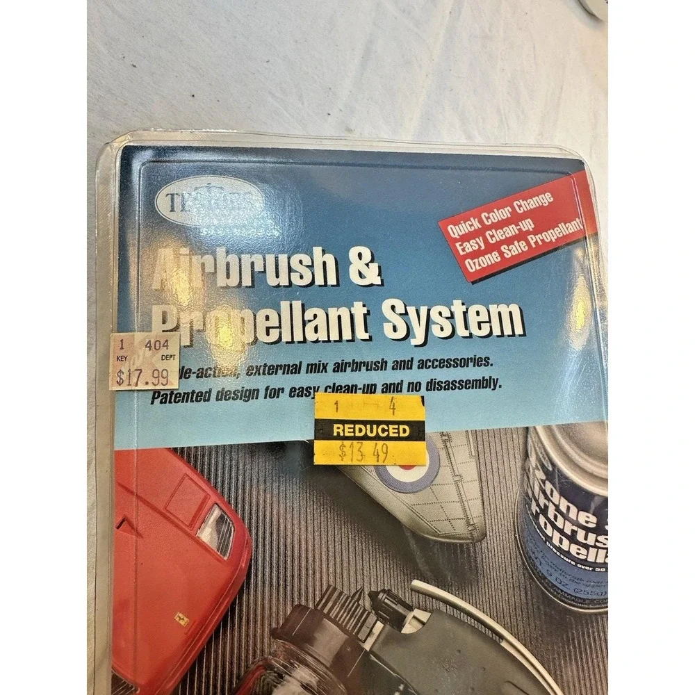 Vintage Testors Airbrush & Propellant Kit System No. 8821 -1997 Model USA Sealed